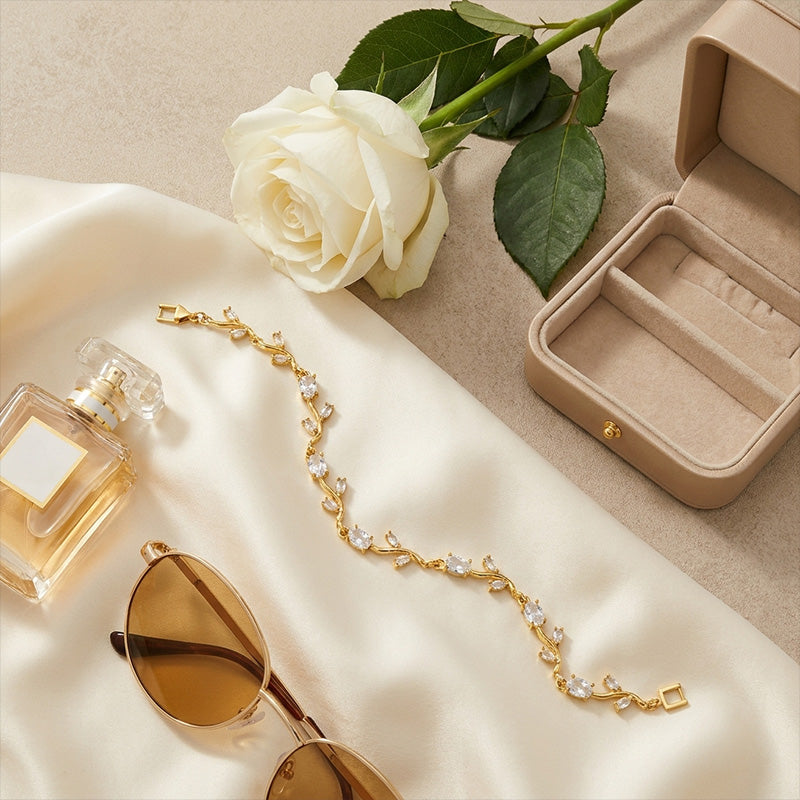 Premium Tulip Bracelet for Women (with Free Box)